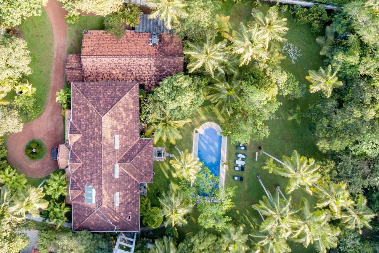 Good Karma Villa Bentota Exterior foto
